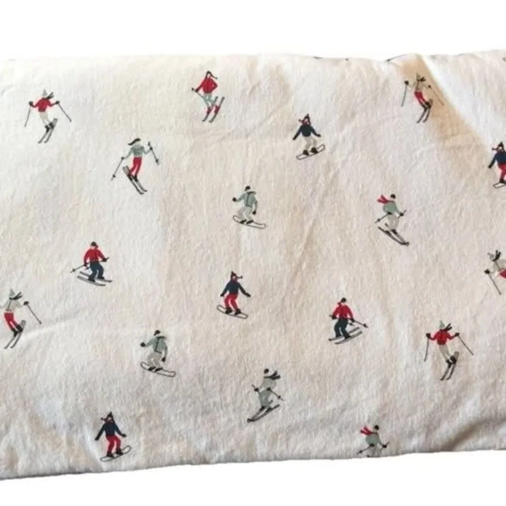 EDDIE BAUER HOME 100% cotton Flannel Queen SIZE flat SHEET SKIER SKIING